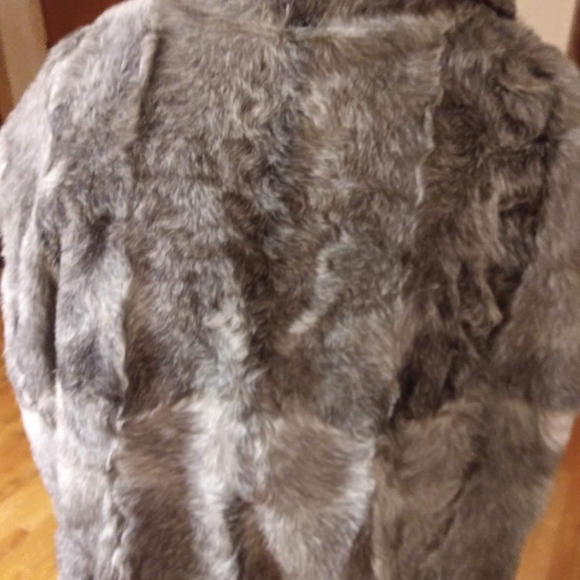 Vintage Rabbit Fur Cape - Picture 2 of 3